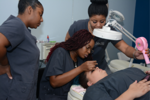 Best Esthetician and Cosmetology Schools