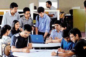 10 Bachelors Scholarships in India 2023-2024