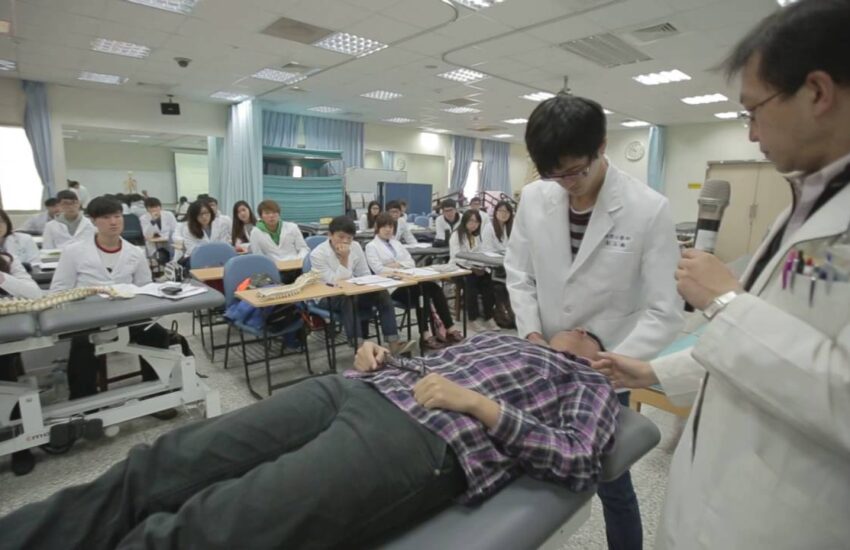 best medical schools in china