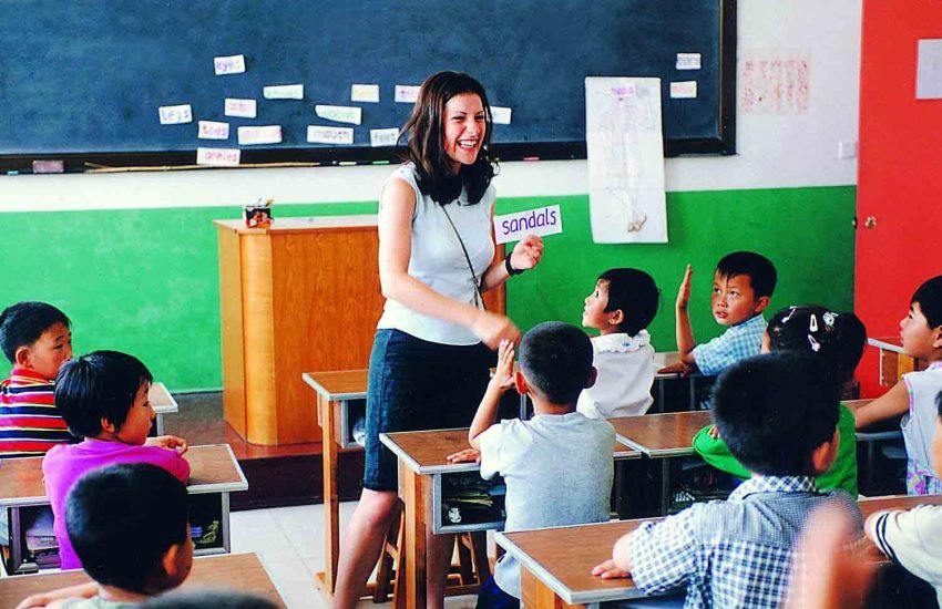 How To Teach English in Vietnam