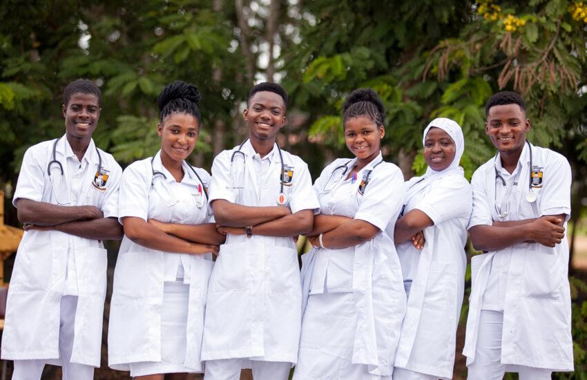 10 Nursing Scholarships in Ghana 2023-2024